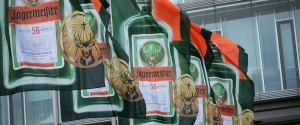 Mast Jaegermeister SE Fahnen